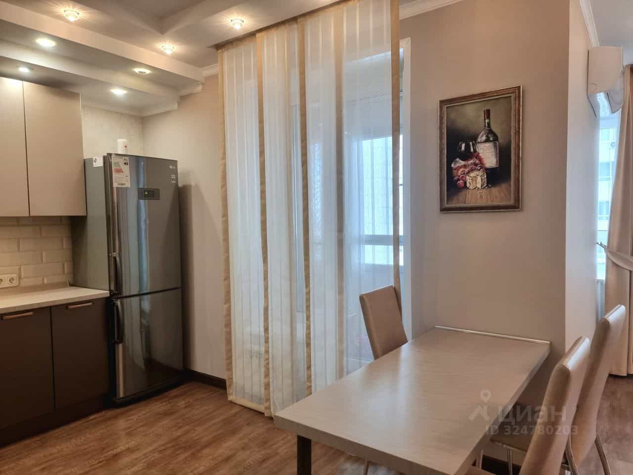 Россия, Республика Хакасия, Абакан, проспект Дружбы Народов, 43, фото 14