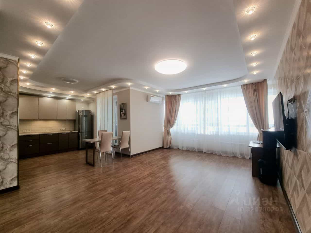 Россия, Республика Хакасия, Абакан, проспект Дружбы Народов, 43, фото 16
