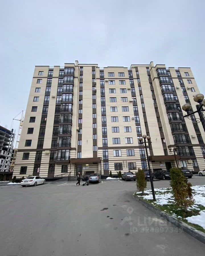 Россия, Республика Северная Осетия — Алания, Владикавказ, улица Астана Кесаева, 44В