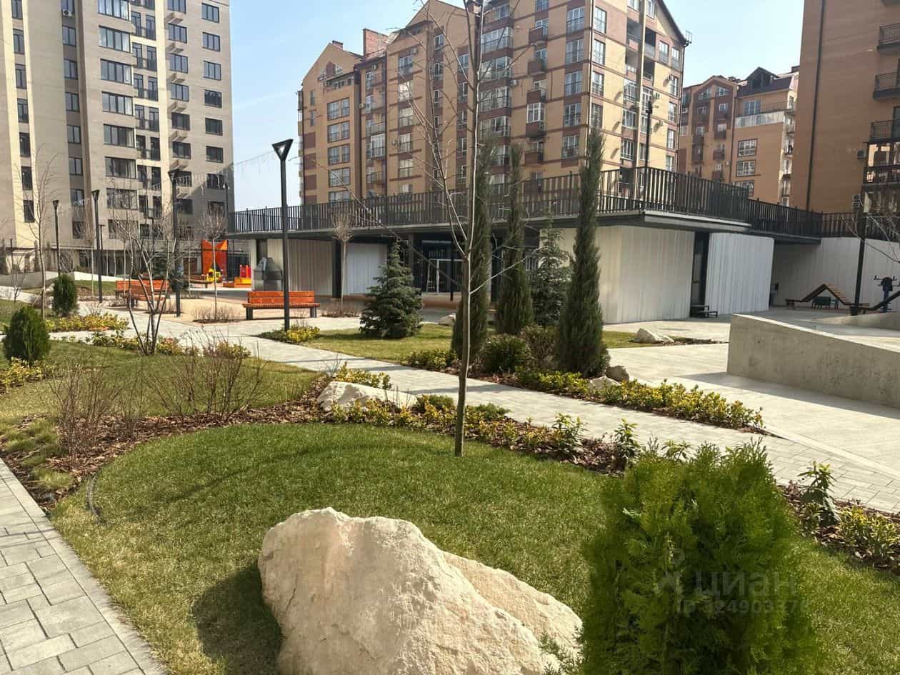 Россия, Республика Северная Осетия — Алания, Владикавказ, улица Гастелло, 71А