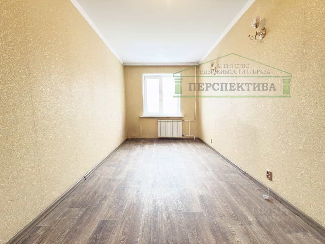 Россия, Приморский край, Артём, улица Ворошилова, 38, фото 12