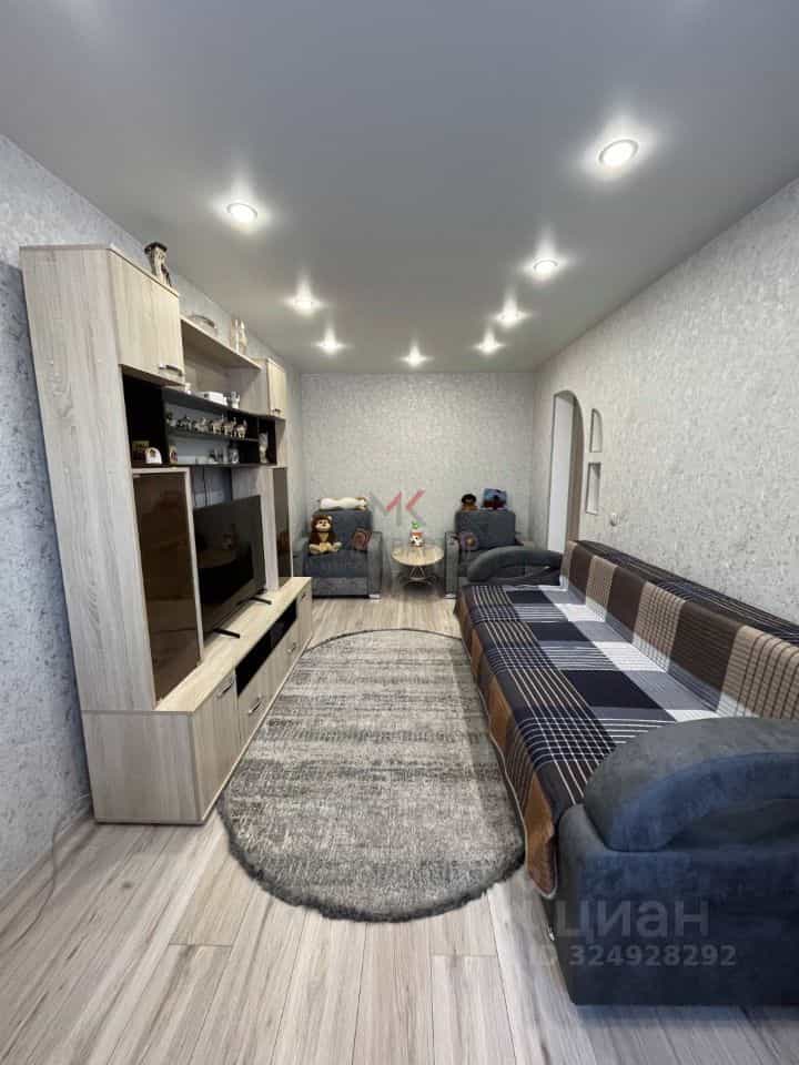 Россия, Республика Хакасия, Абакан, улица Чертыгашева, 104А, фото 4