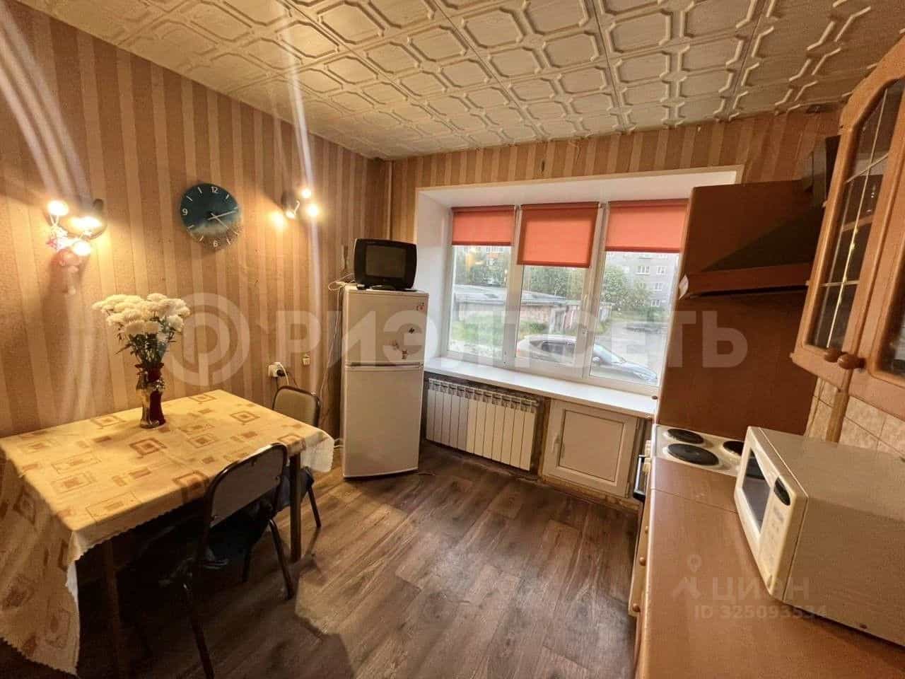 Россия, Мурманская область, Мончегорск, улица Ферсмана, 13, фото 3
