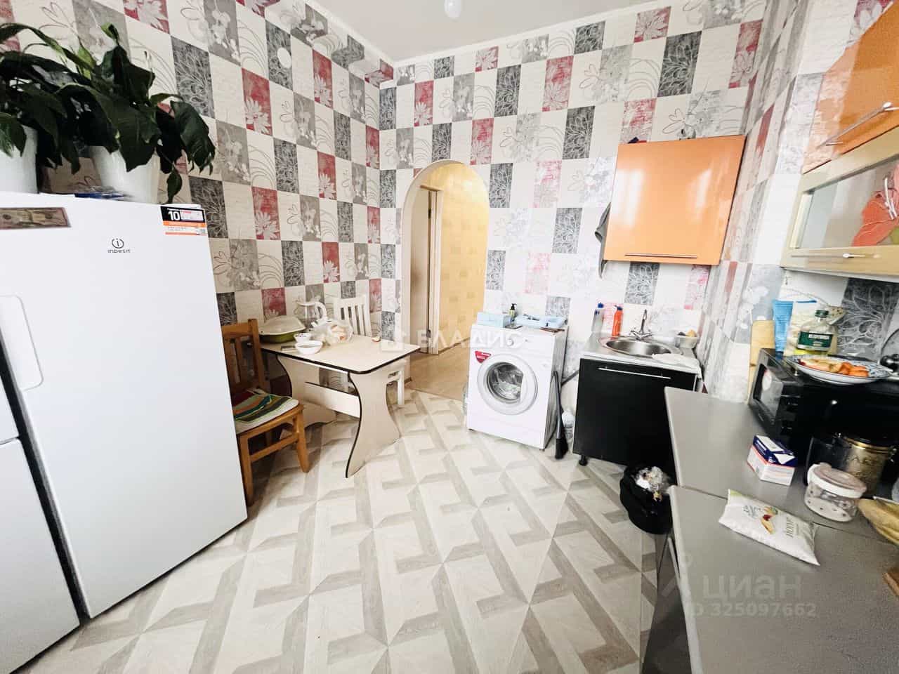 Россия, Республика Бурятия, Улан-Удэ, 112-й микрорайон, 33, фото 3