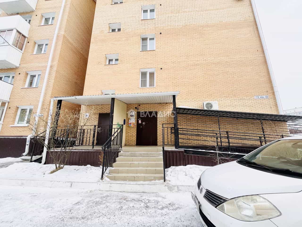 Россия, Республика Бурятия, Улан-Удэ, 112-й микрорайон, 33, фото 16