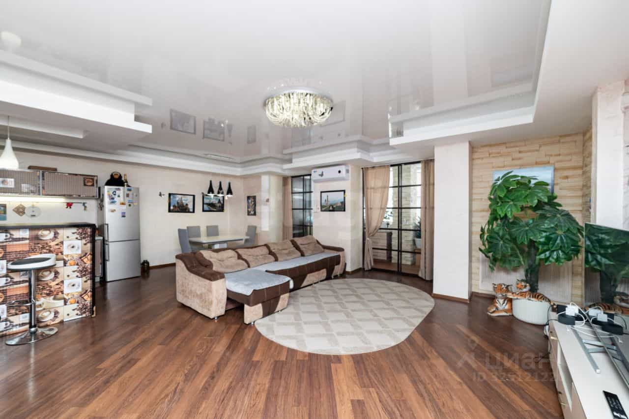 Россия, Курган, жилой район Заозёрный, 3-й микрорайон, 34А
