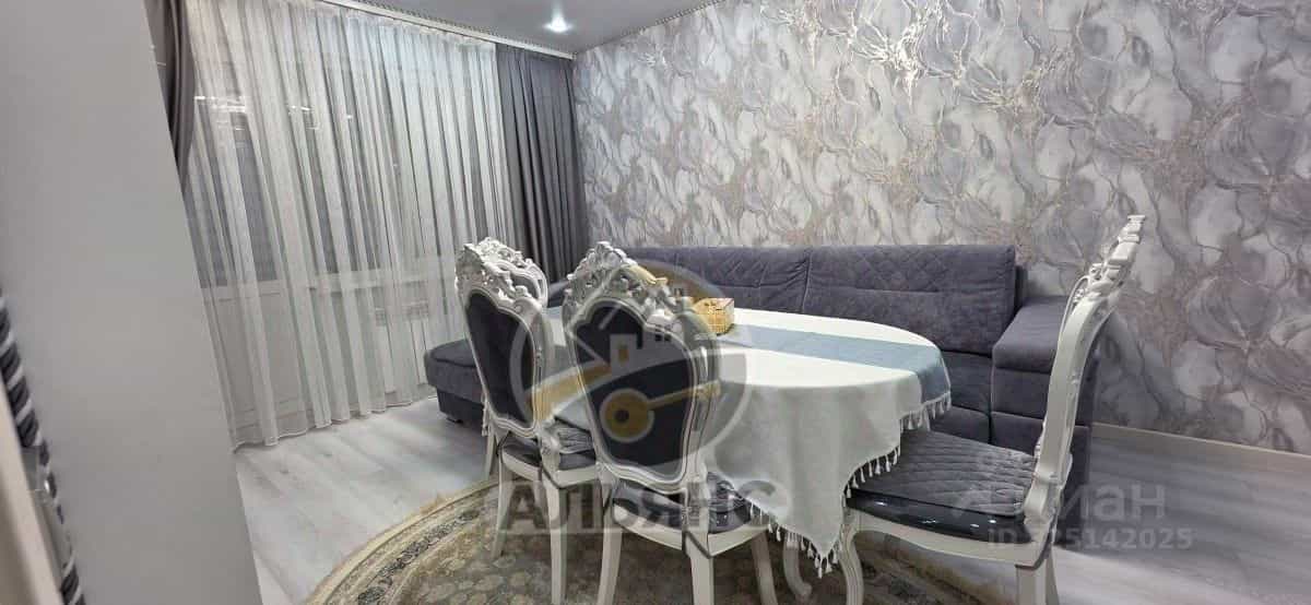 Россия, Ямало-Ненецкий автономный округ, Новый Уренгой, улица 26-го съезда КПСС, 6, фото 19