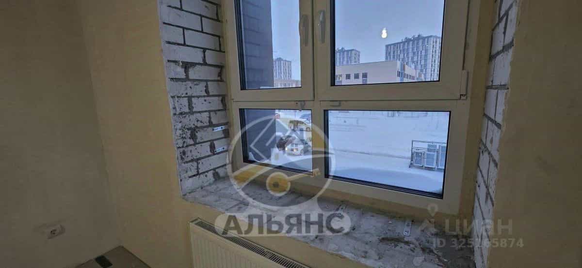 Россия, Ямало-Ненецкий автономный округ, Новый Уренгой, район Северная Жилая Часть, микрорайон Славянский, 2/1, фото 9