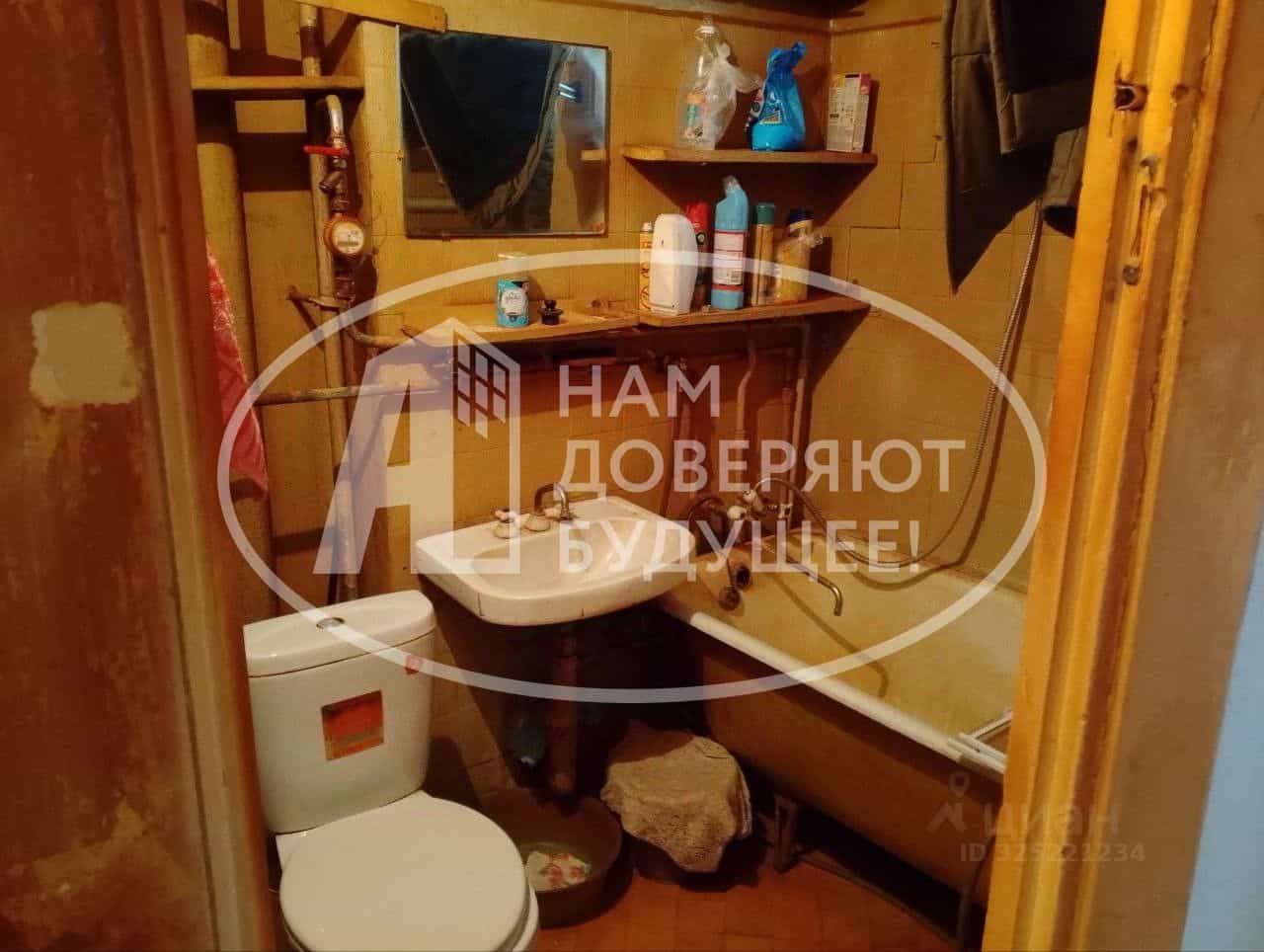 Россия, Удмуртская Республика, Глазов, улица Тани Барамзиной, 9, фото 8