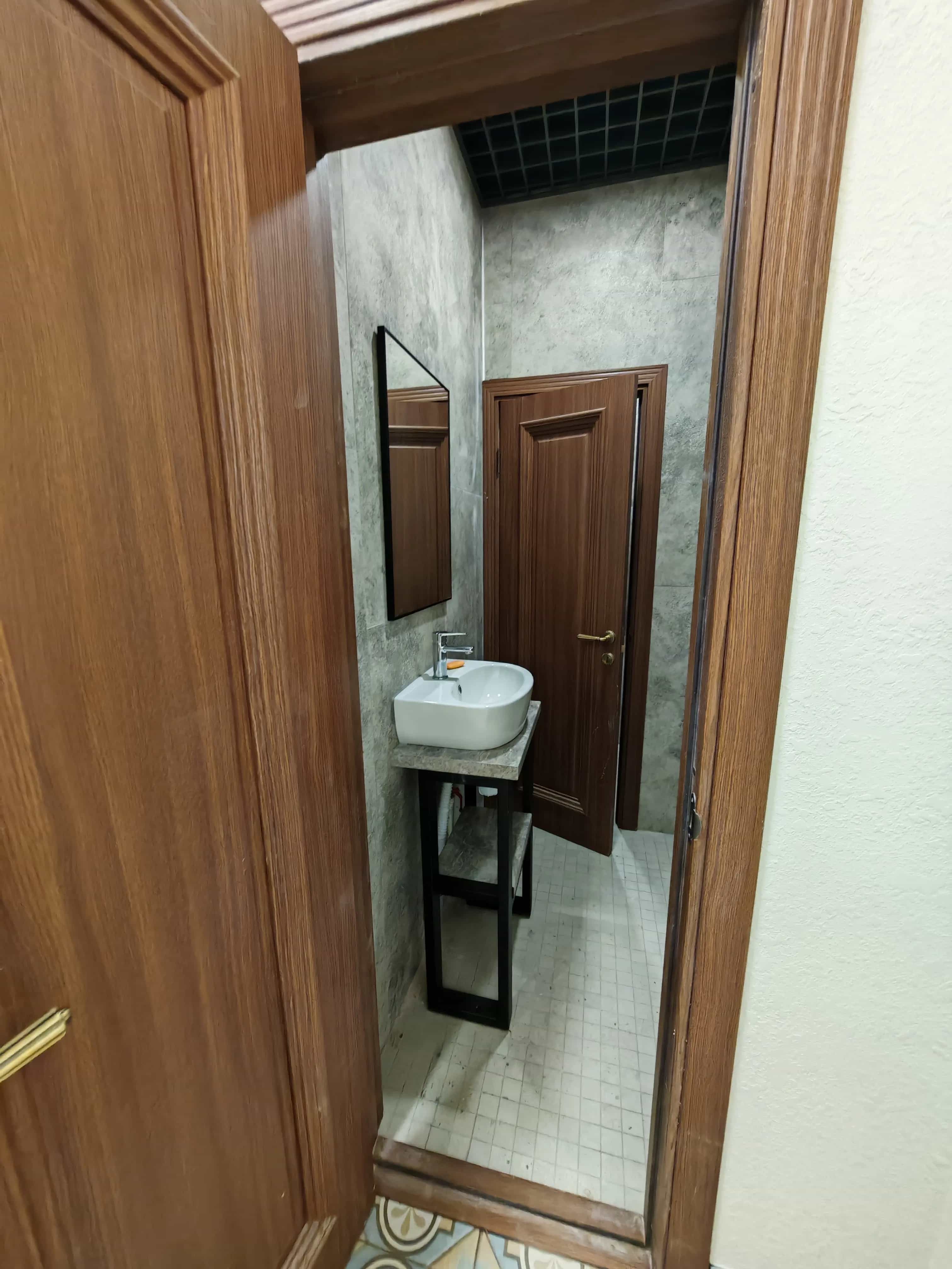 Беларусь, Витебск, улица Комиссара Крылова, 4