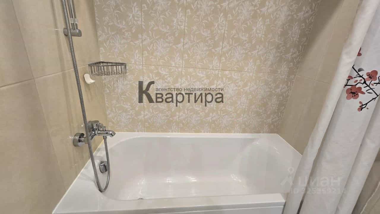 Россия, Смоленск, улица 8 Марта, 20А, фото 22