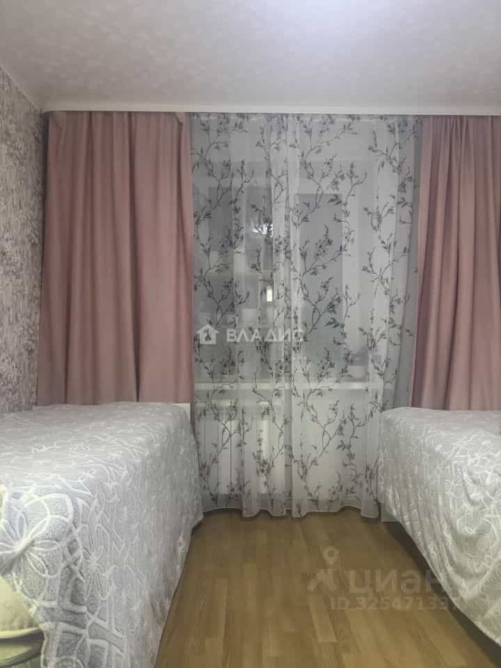 Россия, Республика Коми, Сыктывкар, Октябрьский проспект, 172, фото 5