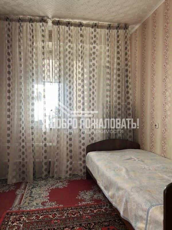 Россия, Республика Хакасия, Абакан, улица Торосова, 17, фото 9