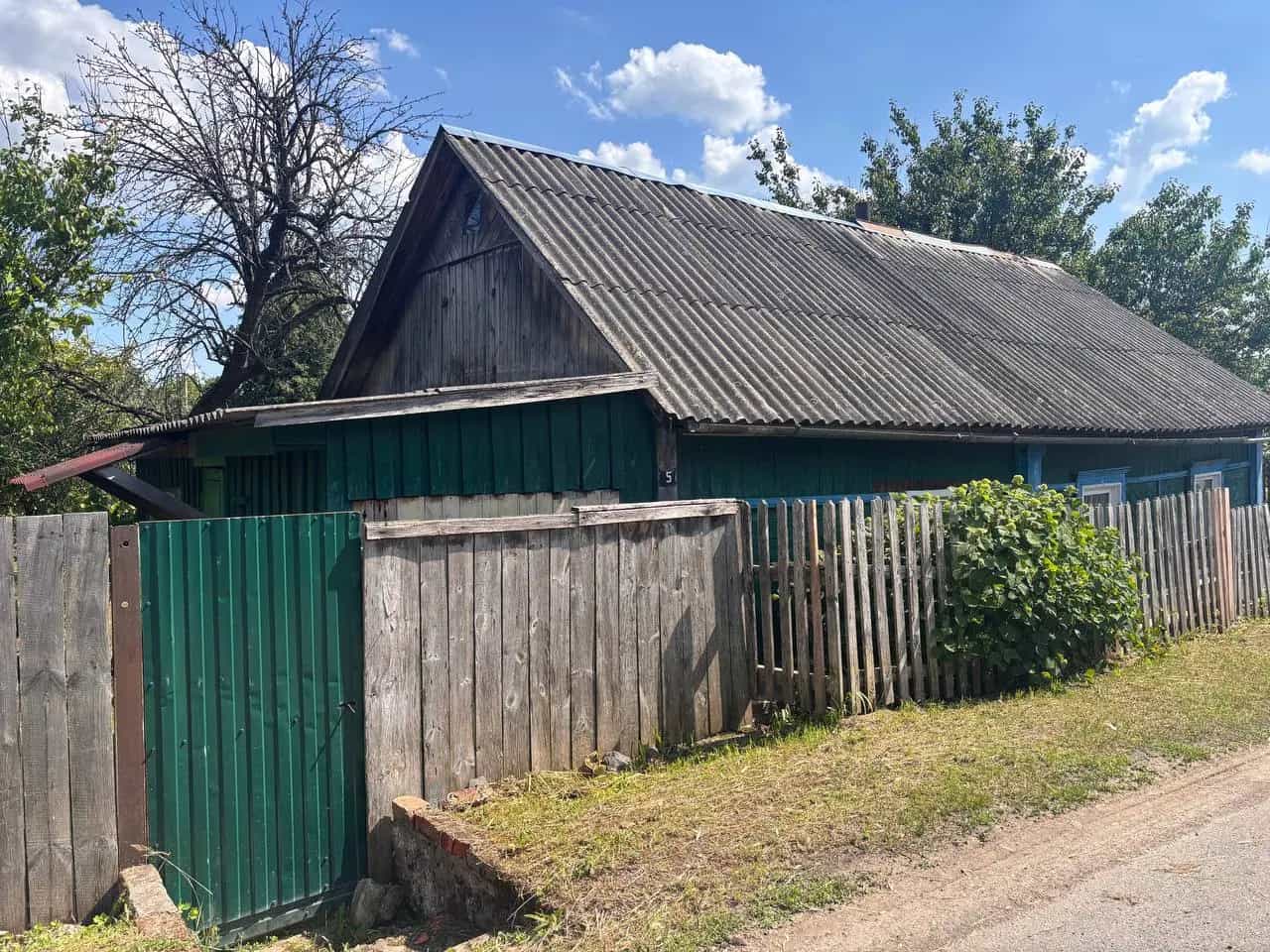 Беларусь, Гомельская область, городской посёлок Лоев, Интернациональная улица, 5, фото 2