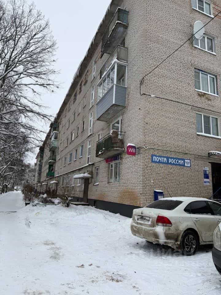 Россия, Новгородская область, Чудовский муниципальный округ, Грузинское сельское поселение, посёлок Краснофарфорный, Октябрьская улица, 8, фото 17