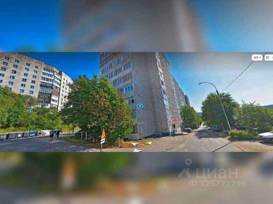 Россия, Мурманск, улица Достоевского, 16