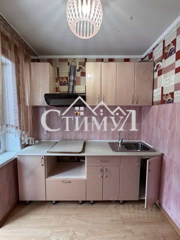 Россия, Республика Хакасия, Черногорск, улица Генерала Тихонова, 25, фото 7