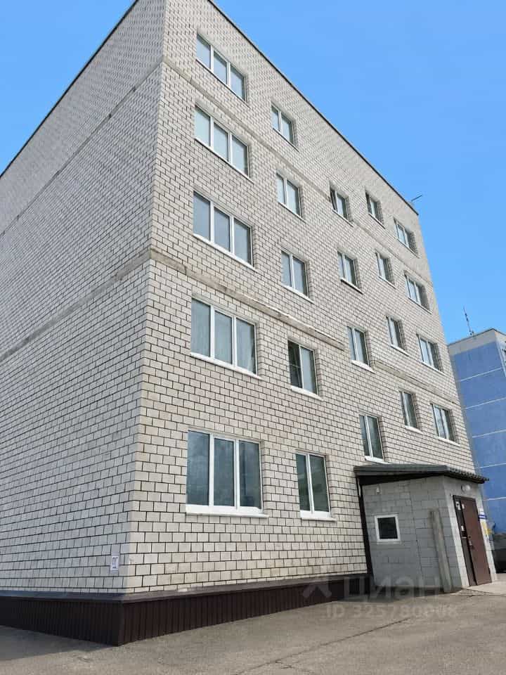 Россия, Кировская область, Слободской район, посёлок городского типа Вахруши, улица Ленина, 2Д, фото 12