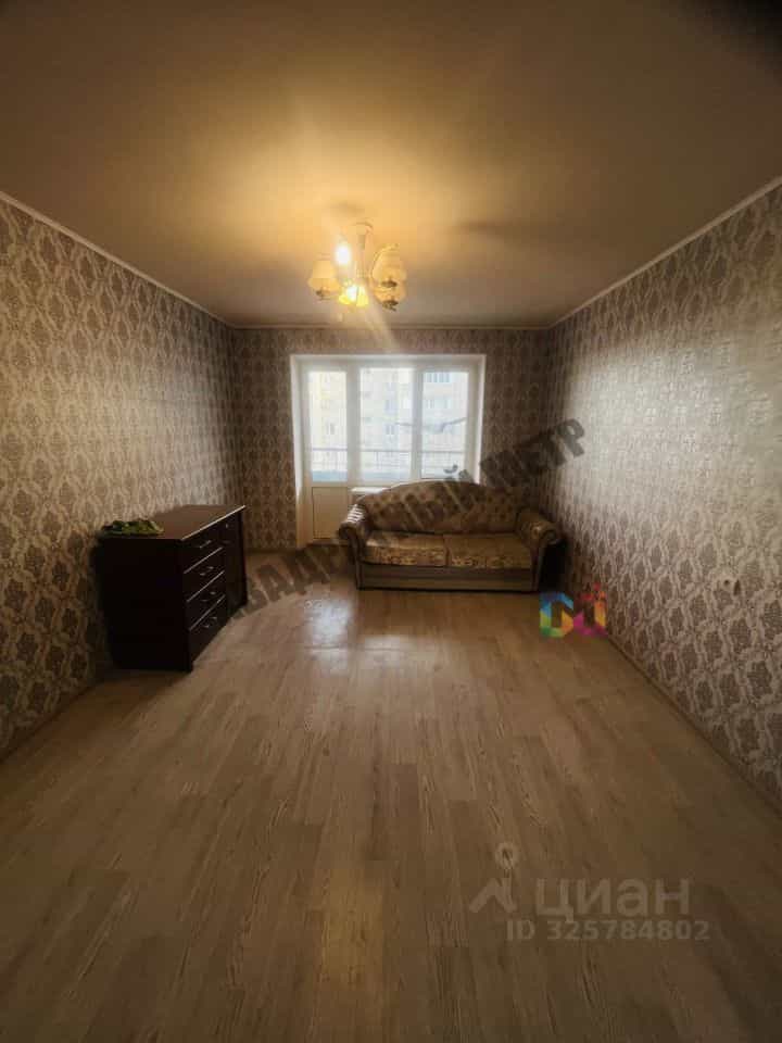 Россия, Республика Калмыкия, Элиста, 6-й микрорайон, 10, фото 3