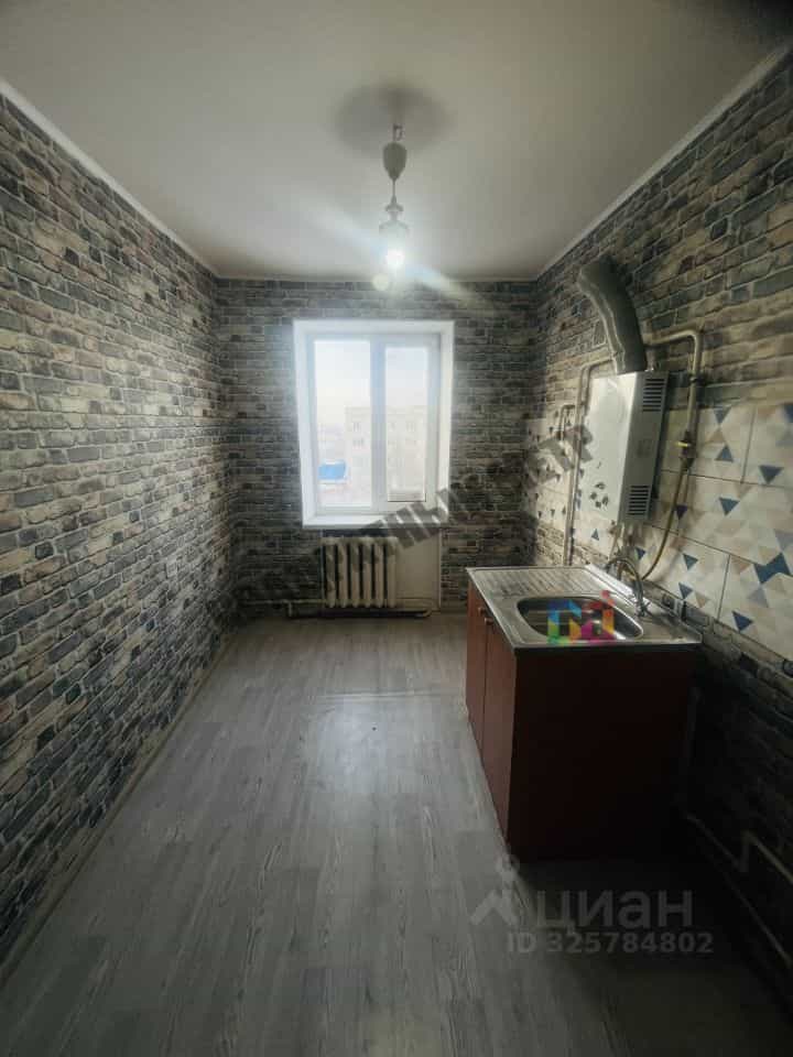 Россия, Республика Калмыкия, Элиста, 6-й микрорайон, 10, фото 4