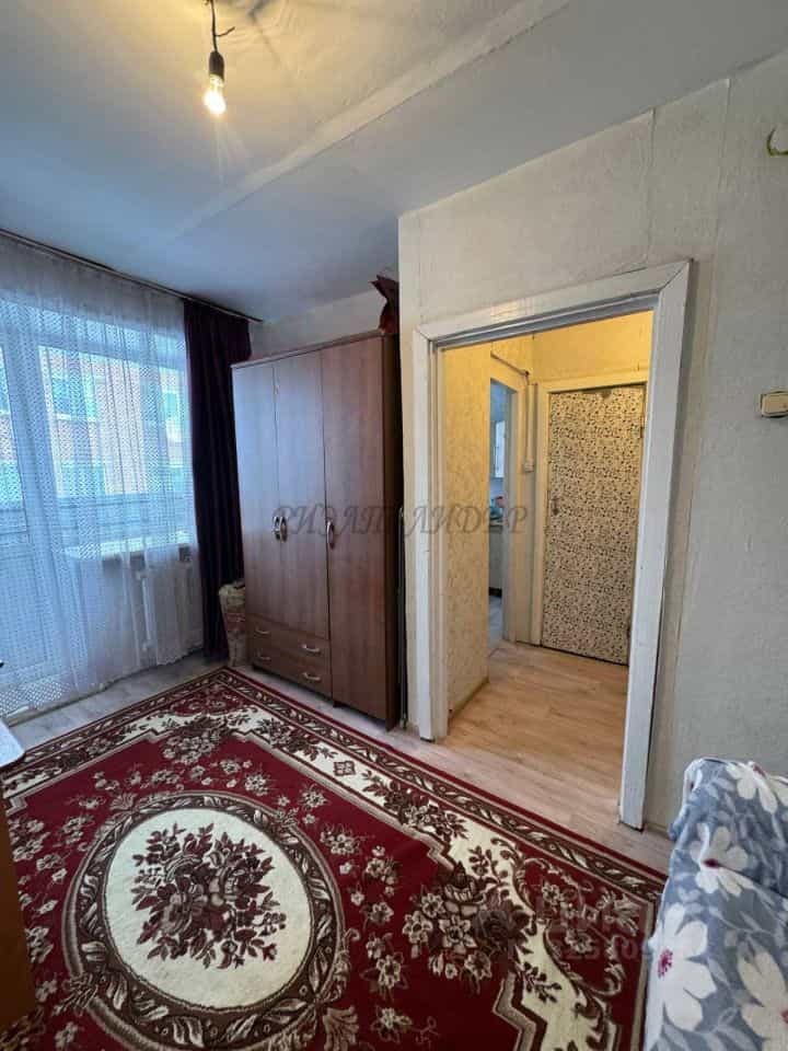 Россия, Республика Алтай, Майминский район, село Майма, Заводская улица, 48