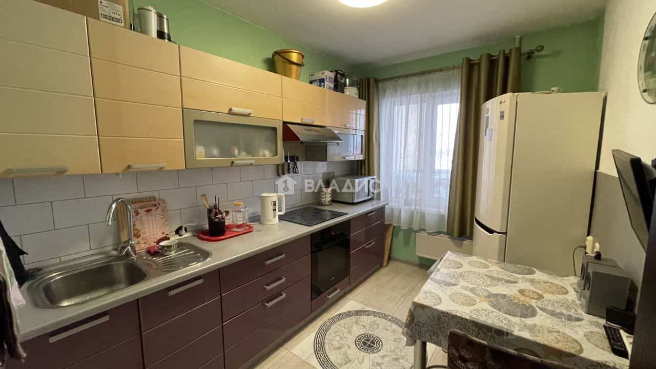 Россия, Республика Бурятия, Улан-Удэ, 102-й микрорайон, улица Ринчино, 21