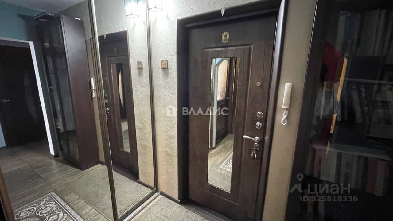 Россия, Республика Бурятия, Улан-Удэ, 102-й микрорайон, улица Ринчино, 21, фото 28