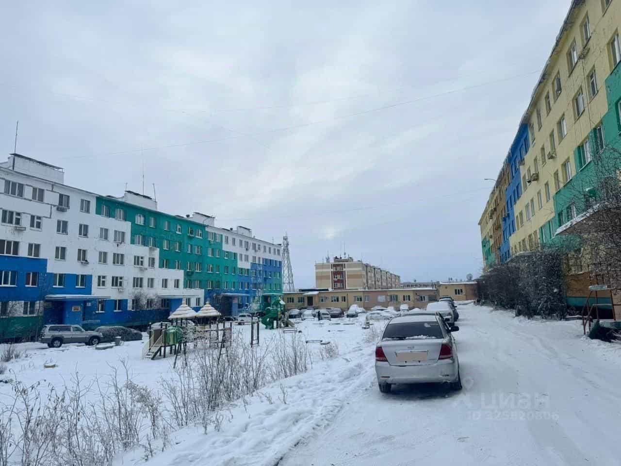 Россия, Республика Саха (Якутия), Мирнинский район, Удачный, микрорайон Новый Город, 2, фото 6