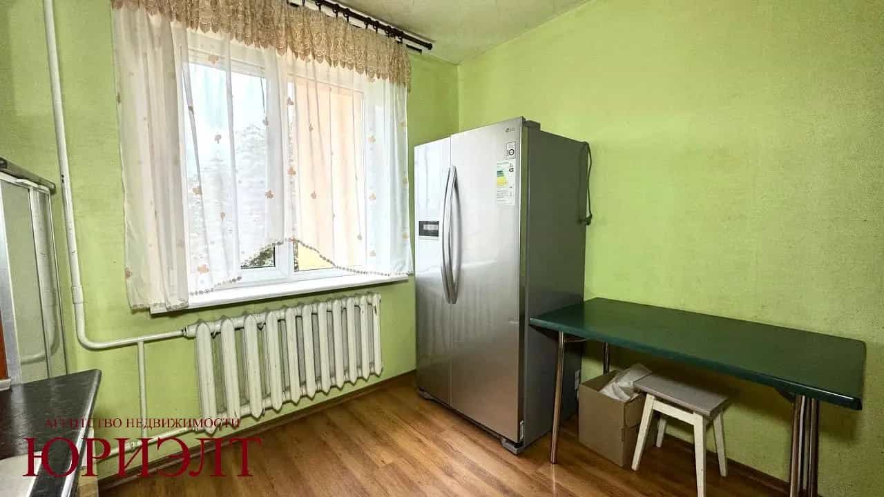 Беларусь, Минская область, Борисов, улица Трусова, 45, фото 4