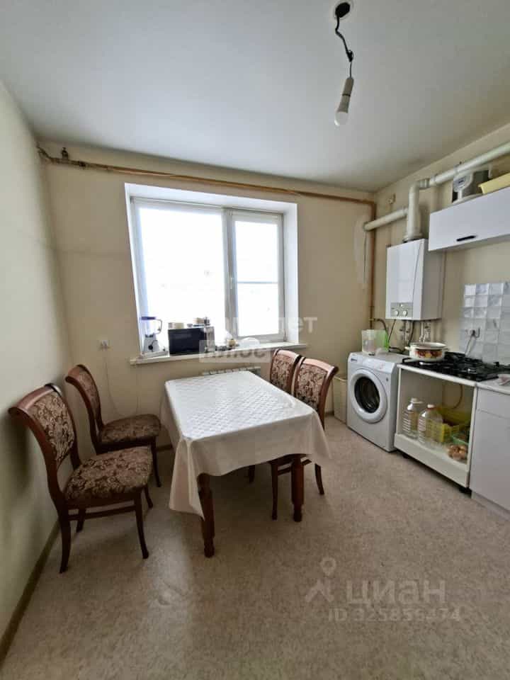 Россия, Республика Калмыкия, Элиста, улица Хомутникова, 113, фото 8
