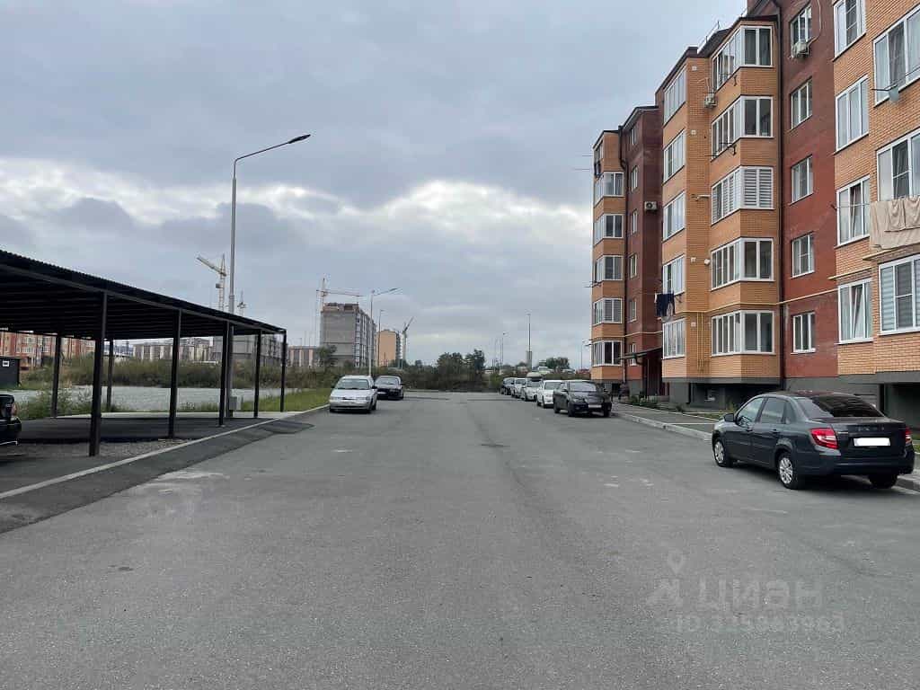 Россия, Республика Северная Осетия — Алания, Владикавказ, улица Хадарцева, 39, фото 7
