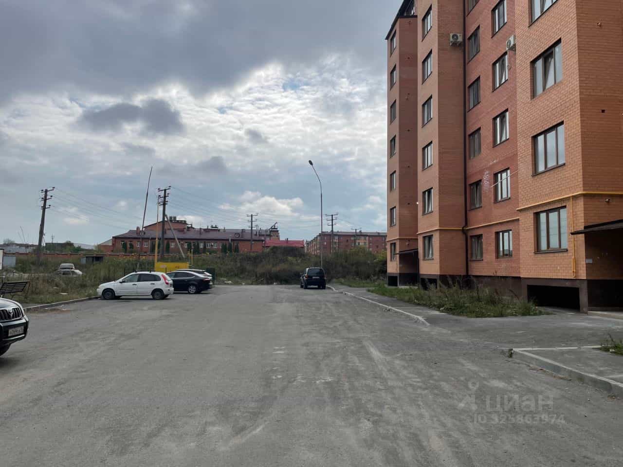 Россия, Республика Северная Осетия — Алания, Владикавказ, улица Курсантов-Кировцев, 25Кк1, фото 10