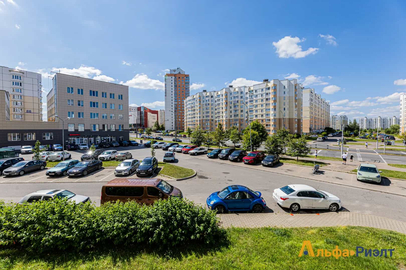 Беларусь, Минск, Нёманская улица, 76, фото 2