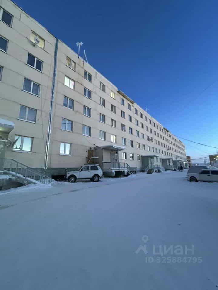 Россия, Республика Саха (Якутия), Мирнинский район, посёлок городского типа Айхал, Юбилейная улица, 14, фото 7