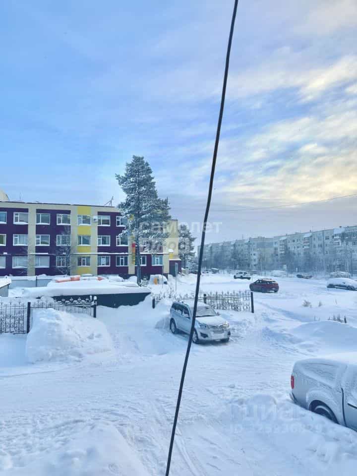 Россия, Ямало-Ненецкий автономный округ, Ноябрьск, улица 8 Марта, 10, фото 8