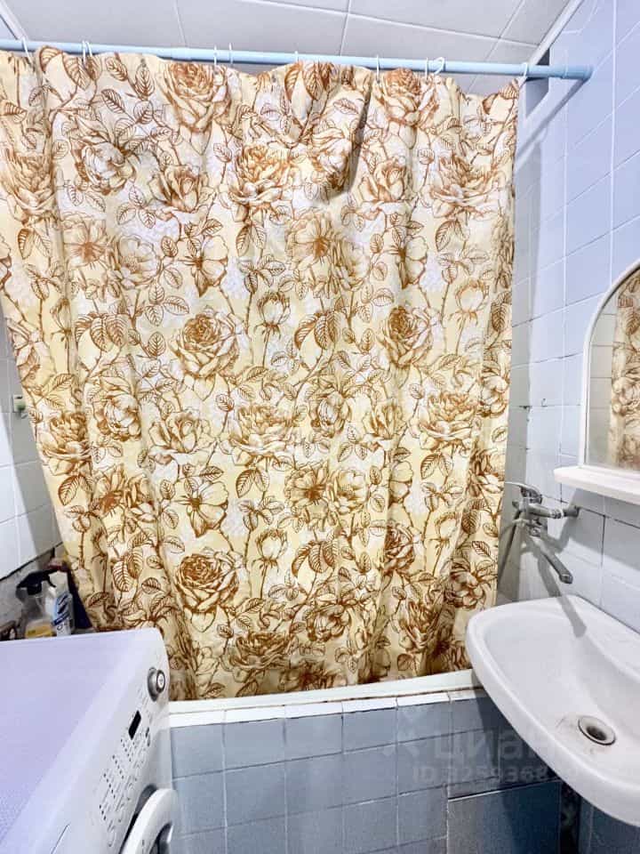 Россия, Ямало-Ненецкий автономный округ, Ноябрьск, улица 8 Марта, 10, фото 13