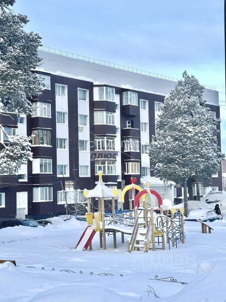 Россия, Ямало-Ненецкий автономный округ, Ноябрьск, улица 8 Марта, 10, фото 20
