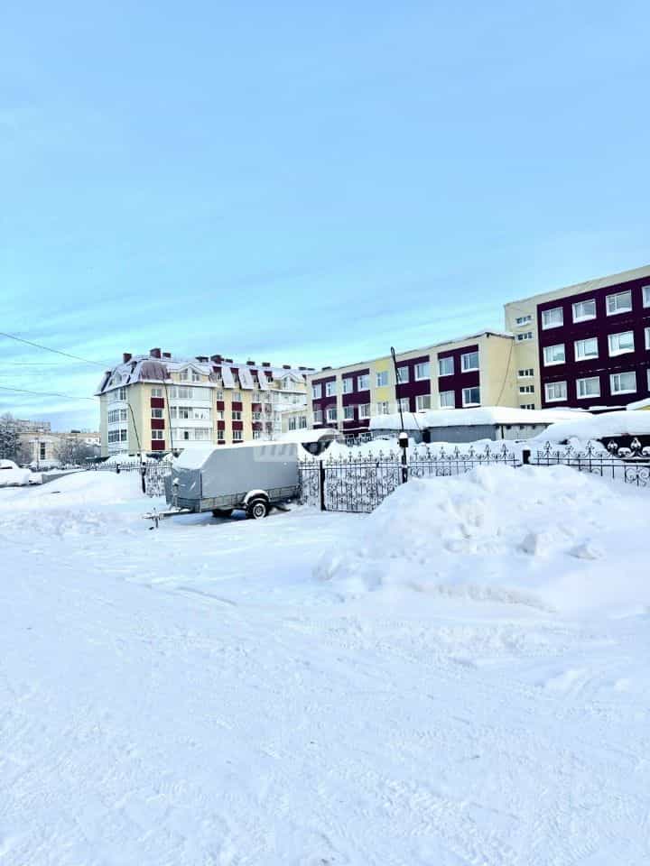 Россия, Ямало-Ненецкий автономный округ, Ноябрьск, улица 8 Марта, 10, фото 23
