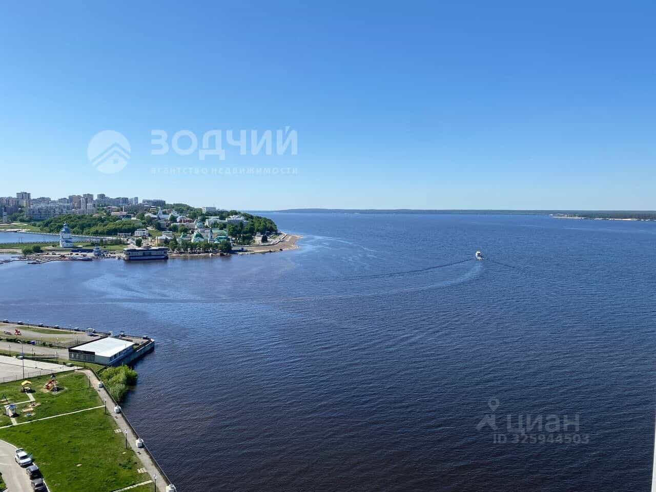 Россия, Чувашская Республика — Чувашия, городской округ Чебоксары, Калининский район, площадь Речников, 9, фото 3