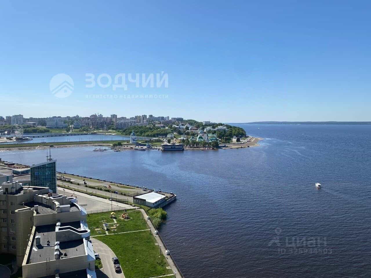 Россия, Чувашская Республика — Чувашия, городской округ Чебоксары, Калининский район, площадь Речников, 9, фото 4