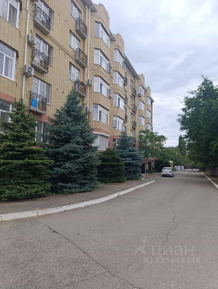 Россия, Республика Калмыкия, Элиста, улица А.С. Пушкина, 3Ак1, фото 3