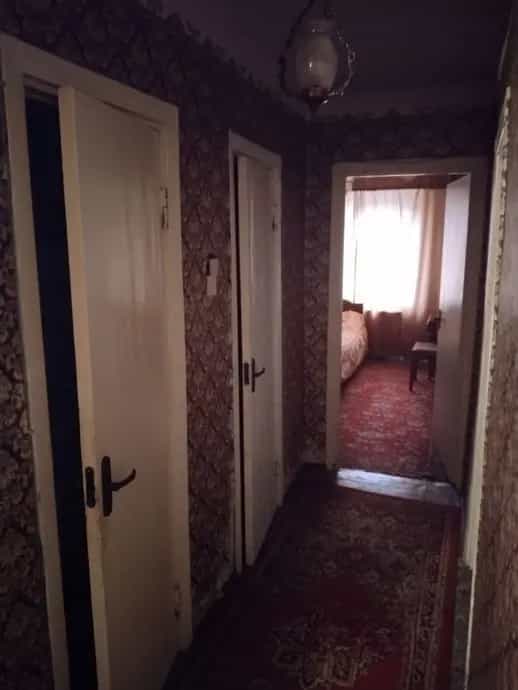 Беларусь, Минская область, Борисов, улица Максима Горького, 71, фото 5