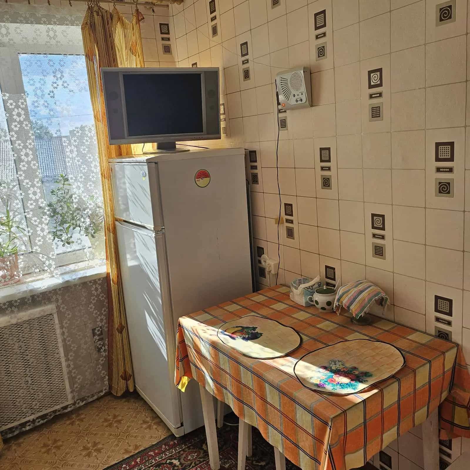 Беларусь, Гомельская область, Рогачёв, улица Владимира Ленина, 79