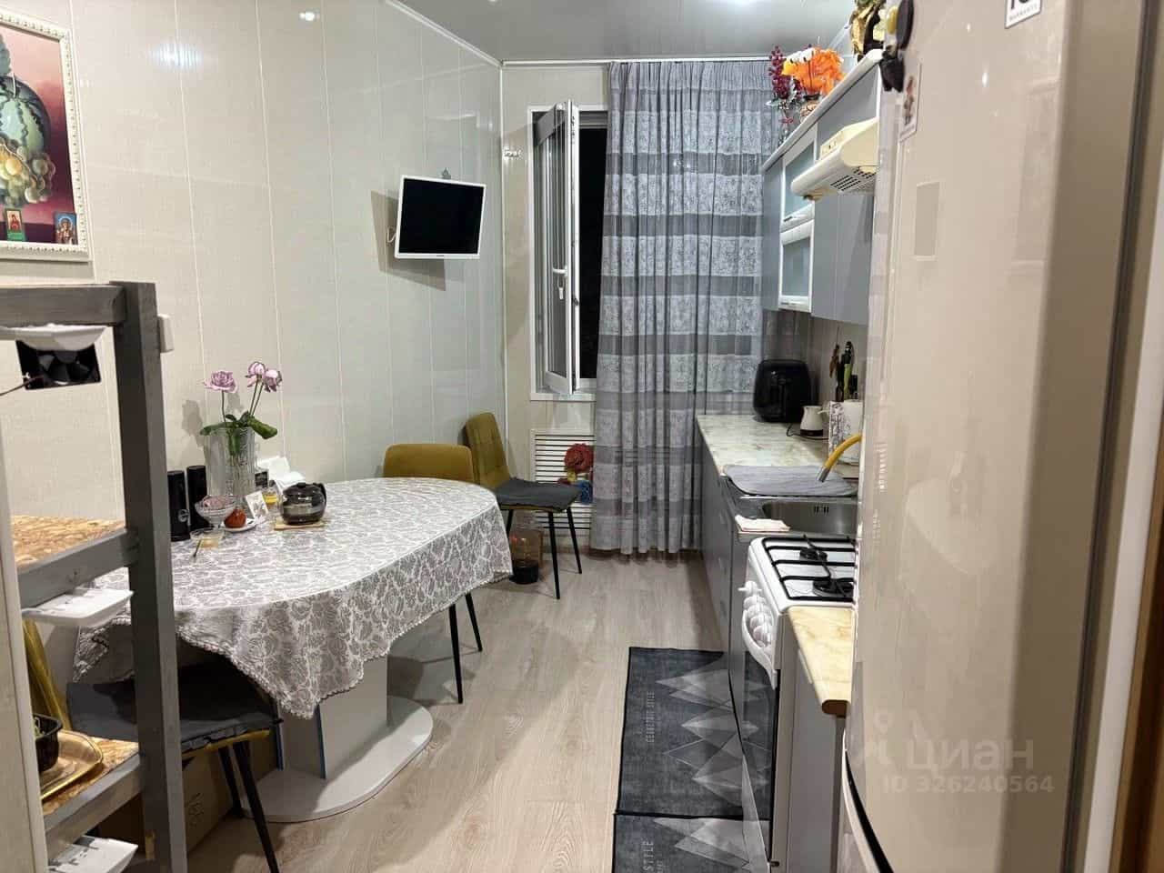 Россия, Республика Северная Осетия — Алания, Владикавказ, улица Кирова, 68, фото 3