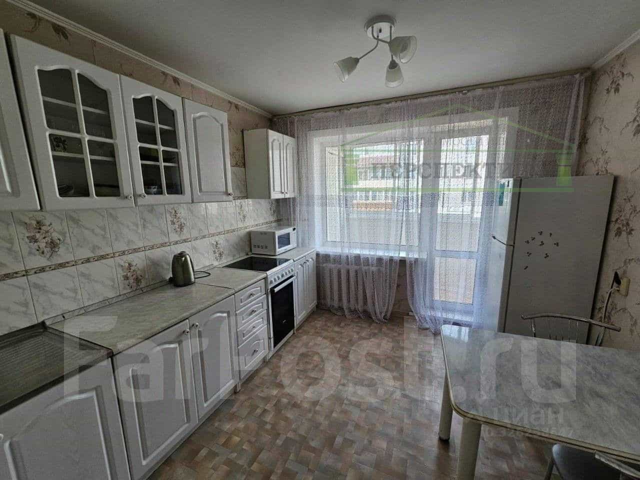 Россия, Приморский край, Артём, Севастопольская улица, 12/4
