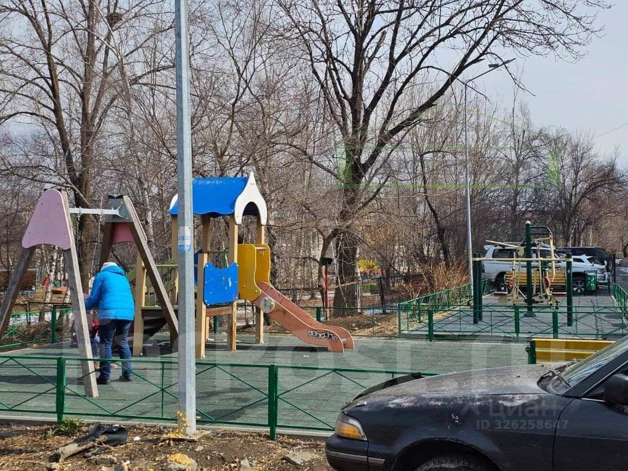 Россия, Приморский край, Артём, Севастопольская улица, 12/4, фото 17