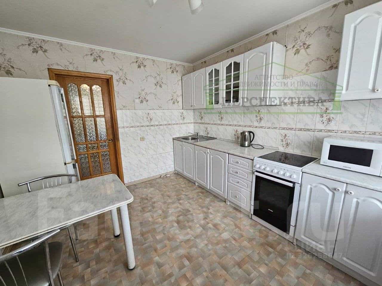 Россия, Приморский край, Артём, Севастопольская улица, 12/4, фото 20