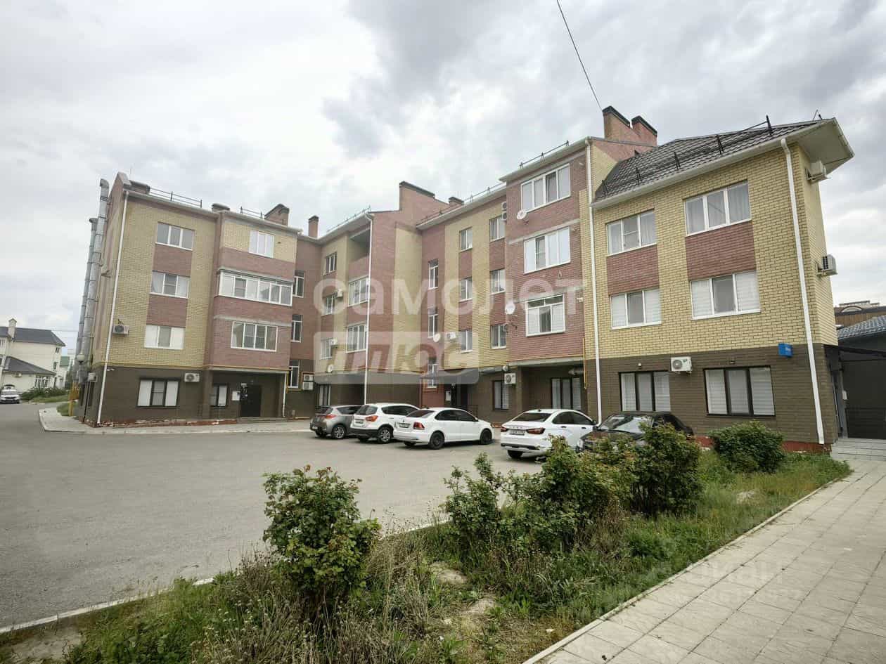 Россия, Республика Калмыкия, Элиста, улица Аккочкарова, 31