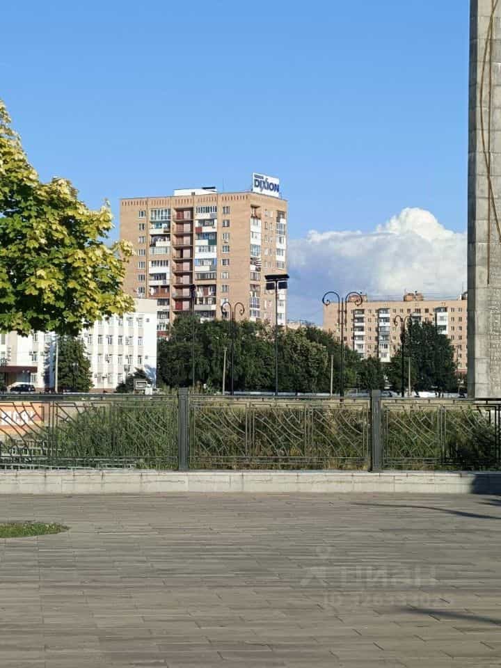 Россия, Орёл, набережная Дубровинского, 66