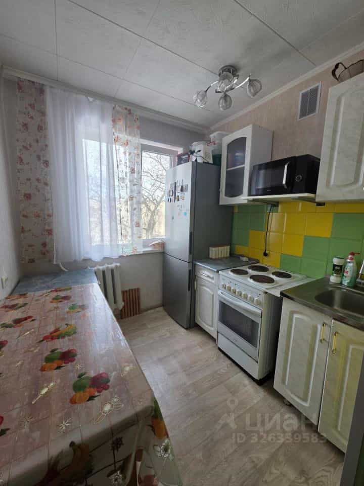 Россия, Приморский край, Михайловский муниципальный округ, посёлок городского типа Новошахтинский, Ленинская улица, 11, фото 8